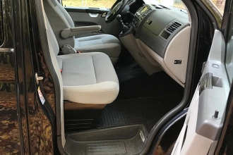 Пассажирские перевозки: Volkswagen Caravelle