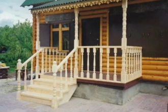 Порожки, лесенки, ограждение