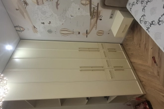 Шкаф в детсую